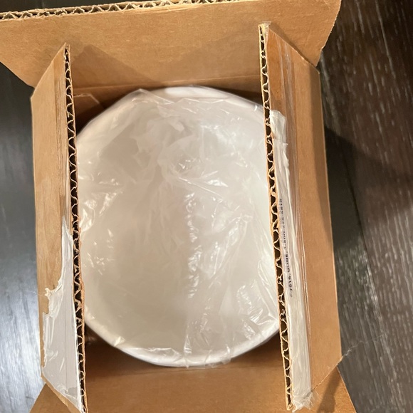 Whimsical White Ceramic Dog Bowl *NIB* MSRP:$19.99+tax - Picture 3 of 7